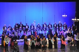 54257602_10206145130143847_899653665483128832_o